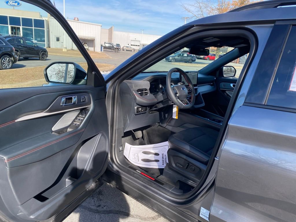 New 2026 Ford Explorer ST w/ Sun And Sound Package image 9