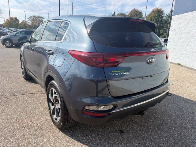 Used 2020 Kia Sportage LX AWD/4WD image 3