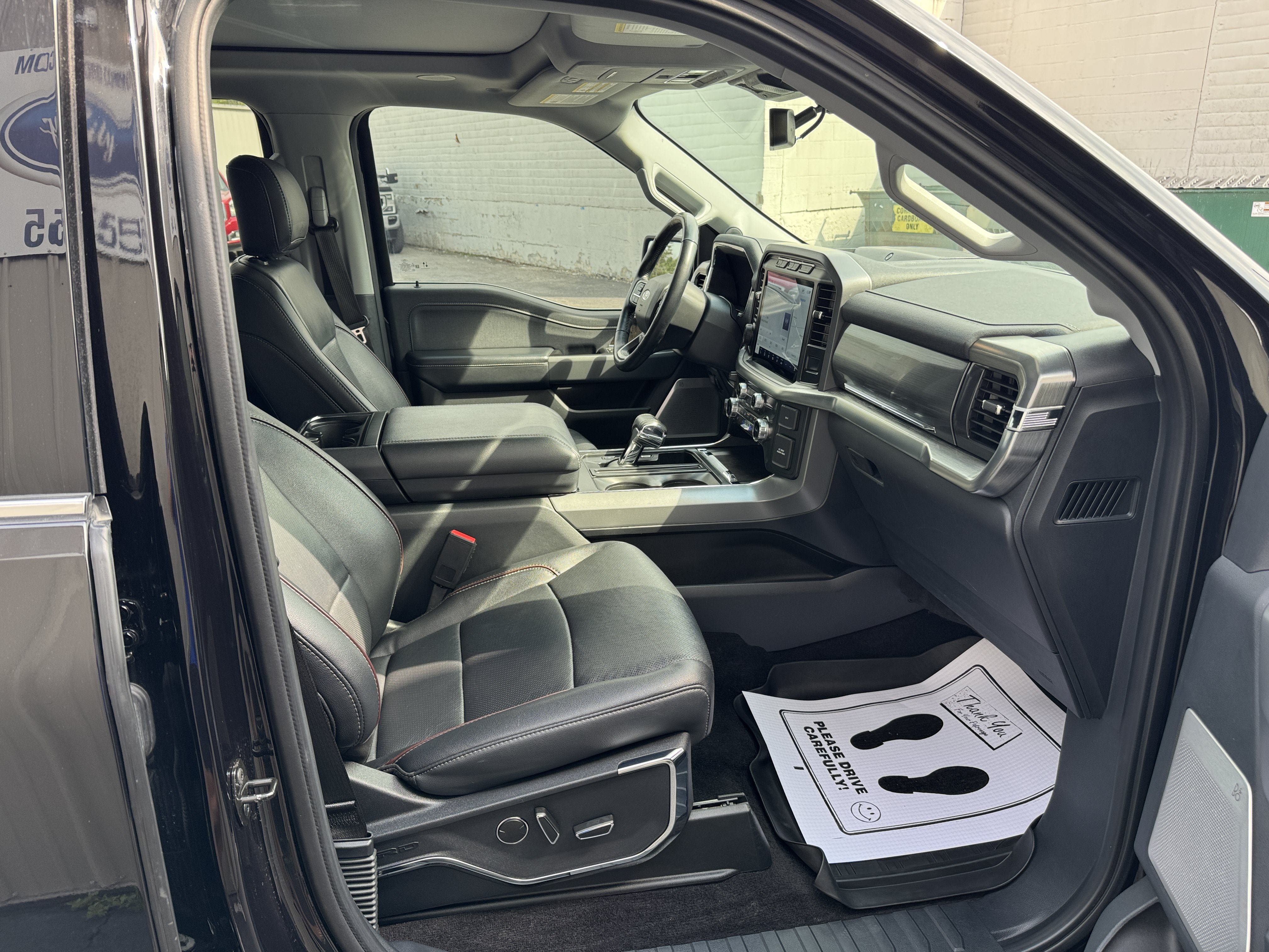 Used 2022 Ford F150 Lariat w/ Equipment Group 502A High AWD/4WD image 30