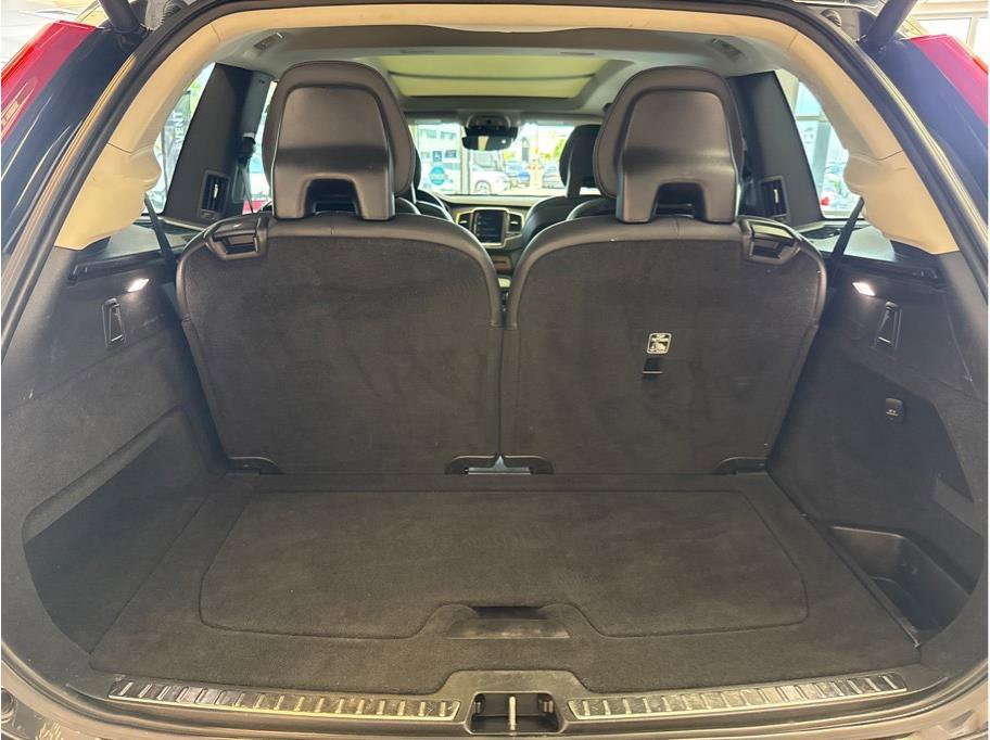 Used 2021 Volvo XC90 T8 Inscription Expression w/ Protection Package Premier AWD/4WD image 27
