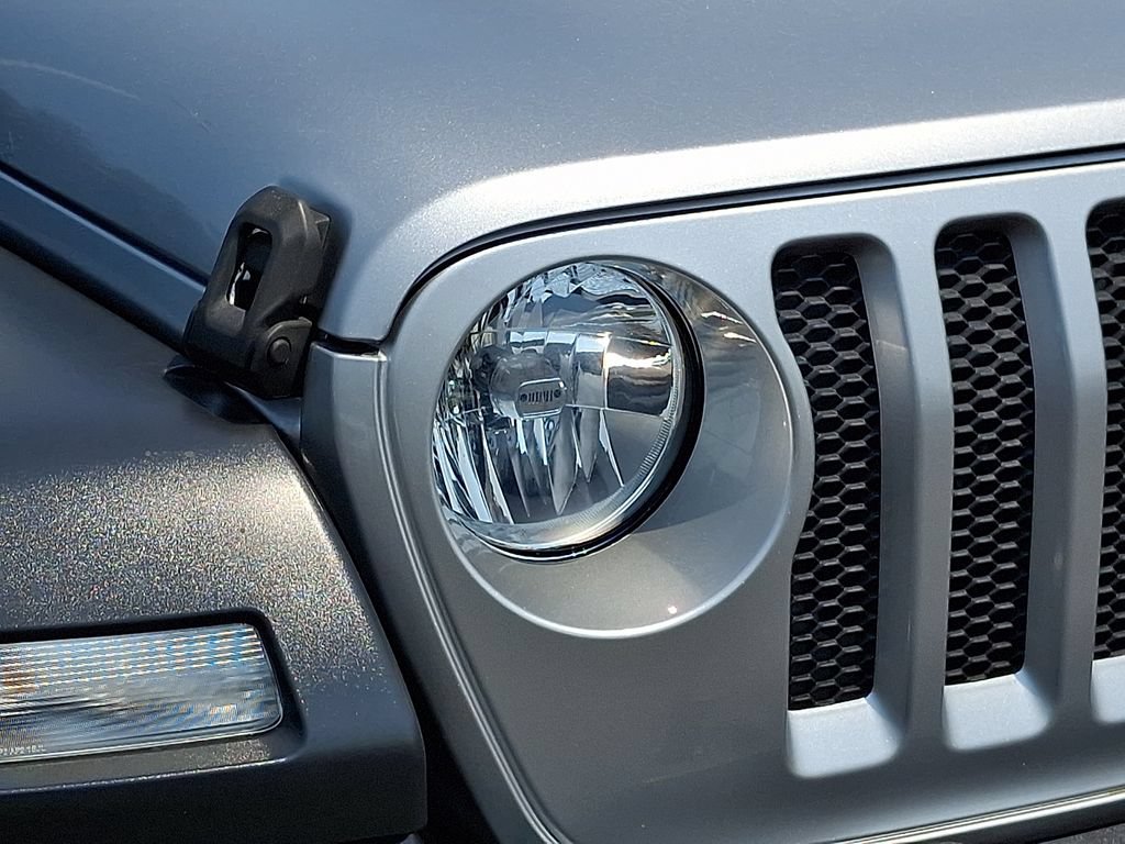 Used 2018 Jeep Wrangler Sport AWD/4WD image 10