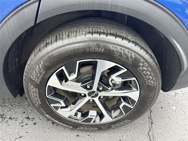 Used 2025 Kia Sportage EX w/ Premium Package image 33