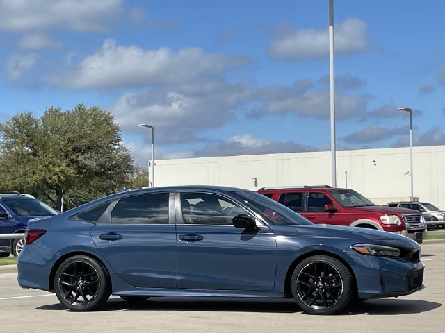 Certified 2025 Honda Civic Sport image 3