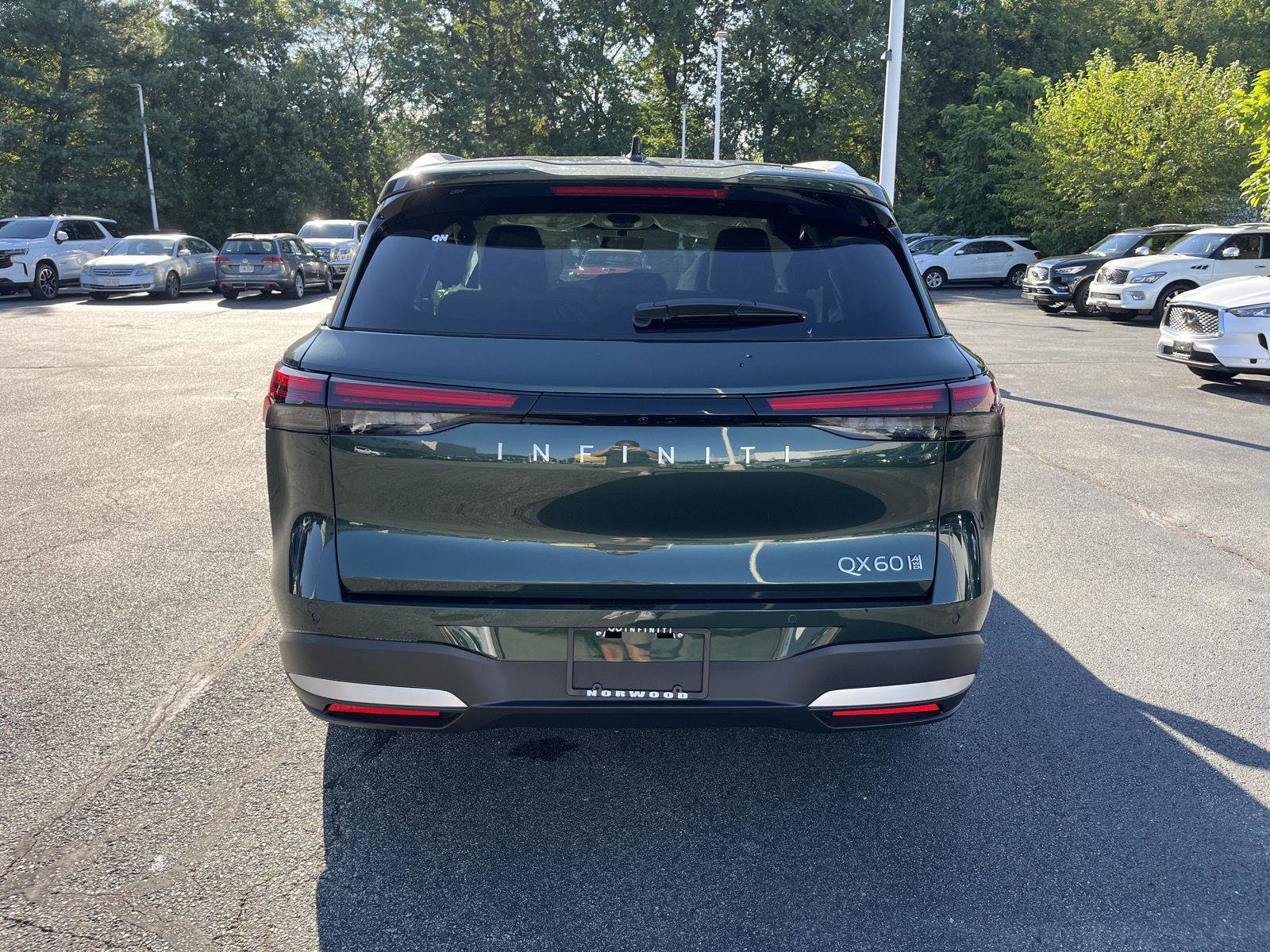New 2026 INFINITI QX60 Luxe w/ Cargo Package image 4