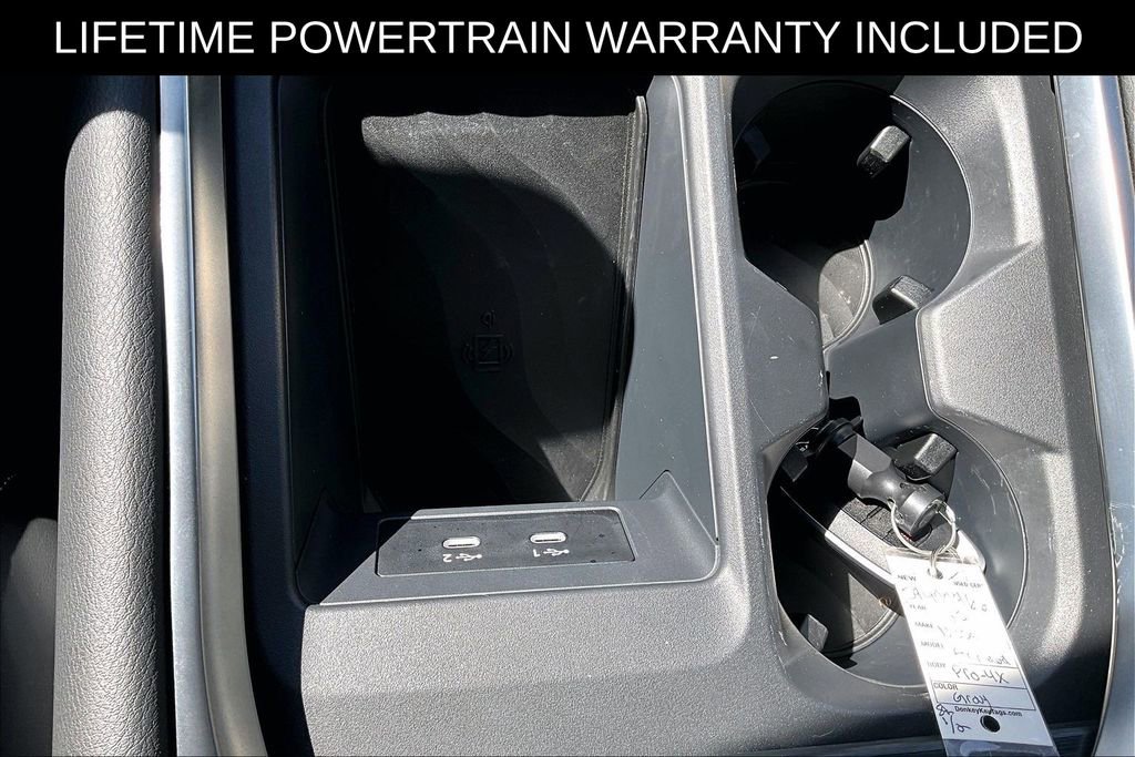 Used 2025 Nissan Armada PRO-4X image 28