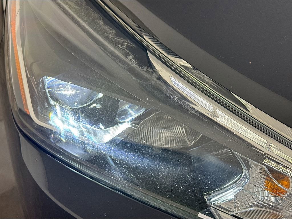 Used 2018 Nissan Kicks SR w/ Premium Package image 36