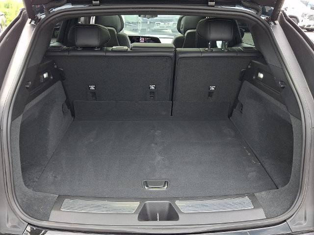 Certified 2024 Cadillac Lyriq Luxury w/ LPO, Floor Liner Package AWD/4WD image 27