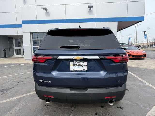 Used 2023 Chevrolet Traverse LT image 10