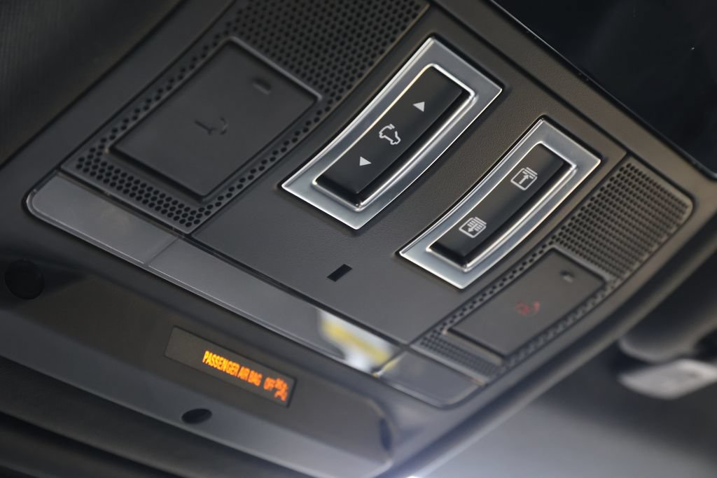 New 2026 Land Rover Range Rover Evoque S AWD/4WD image 8