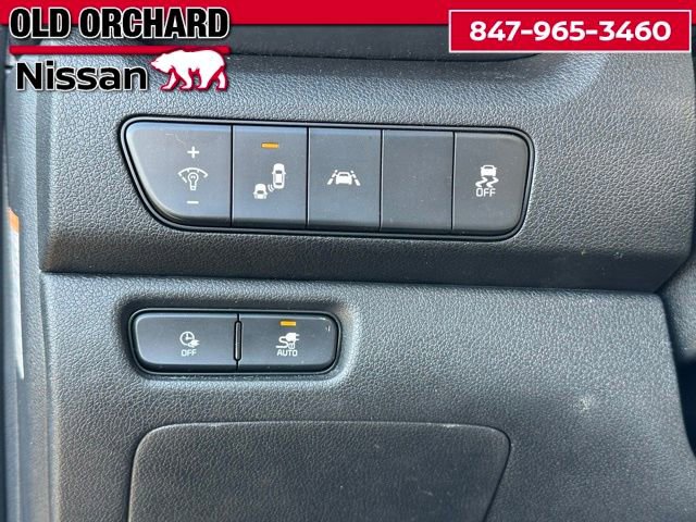 Used 2022 Kia Niro EX FWD image 9