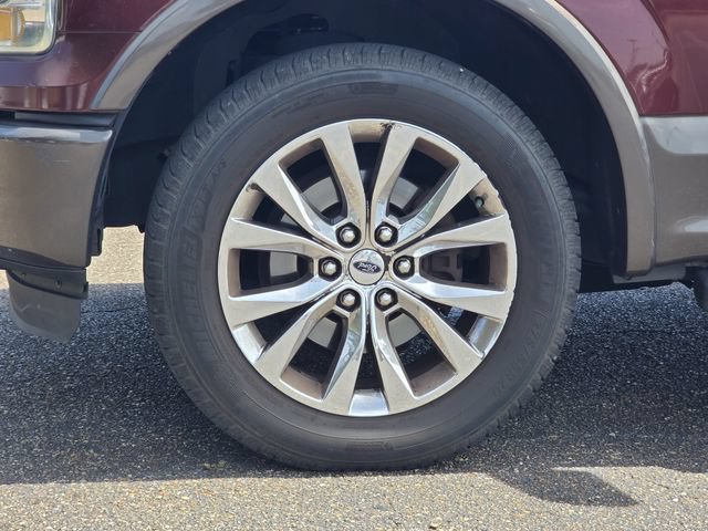 Used 2015 Ford F150 Lariat RWD image 31