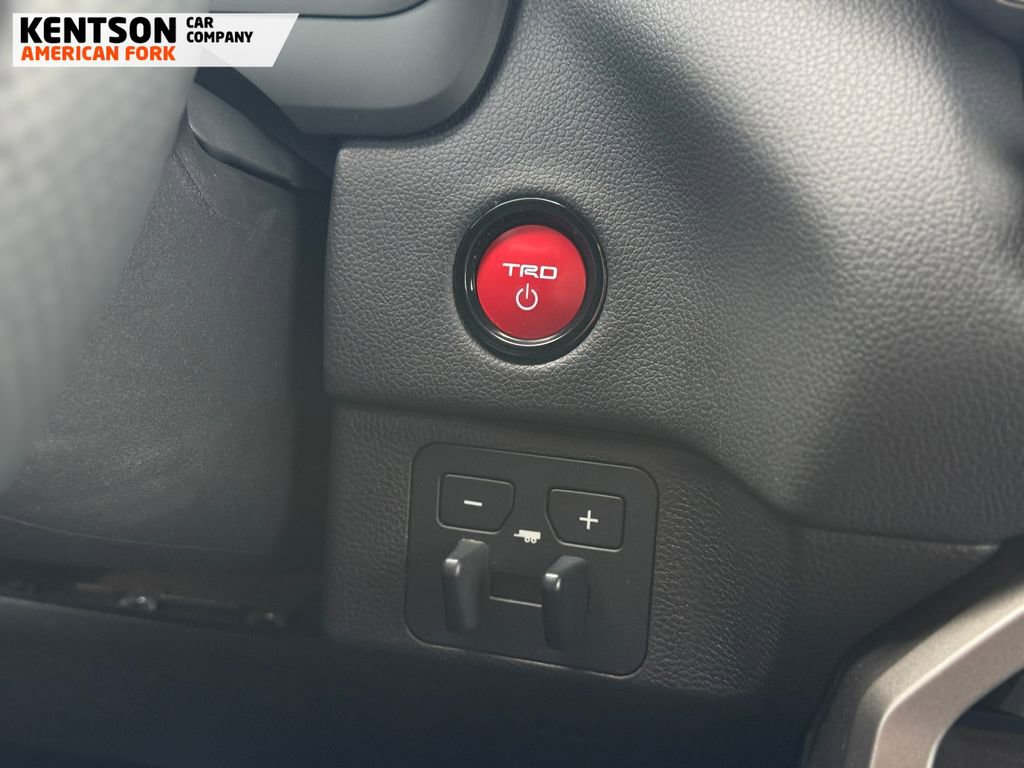 Used 2025 Toyota Tundra Limited w/ TRD Off-Road Package image 31