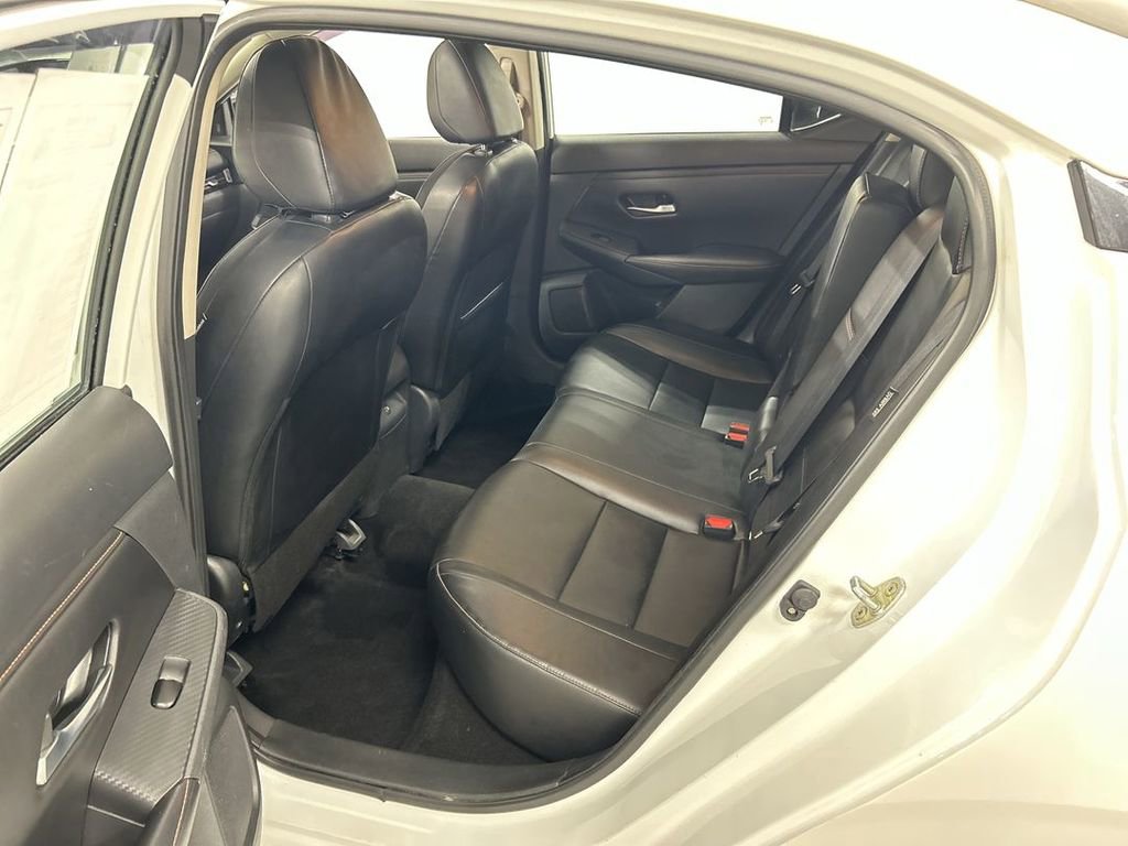 Used 2023 Nissan Sentra SR w/ SR Premium Package FWD image 20