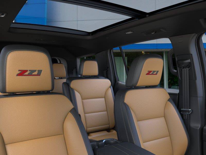 New 2027 Chevrolet Traverse Z71 w/ Enhanced Driving Package AWD/4WD image 24