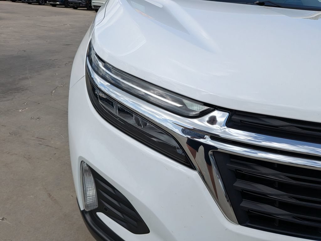 Used 2024 Chevrolet Equinox LT FWD image 10