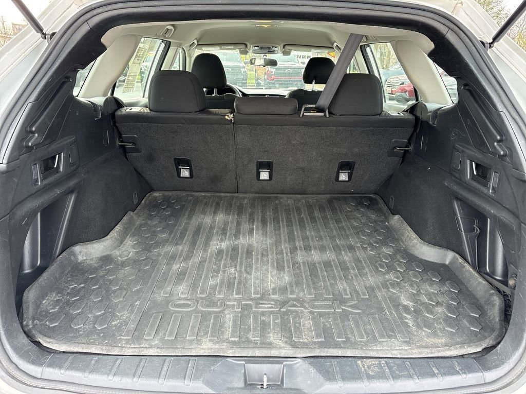 Used 2020 Subaru Outback 2.5i image 24