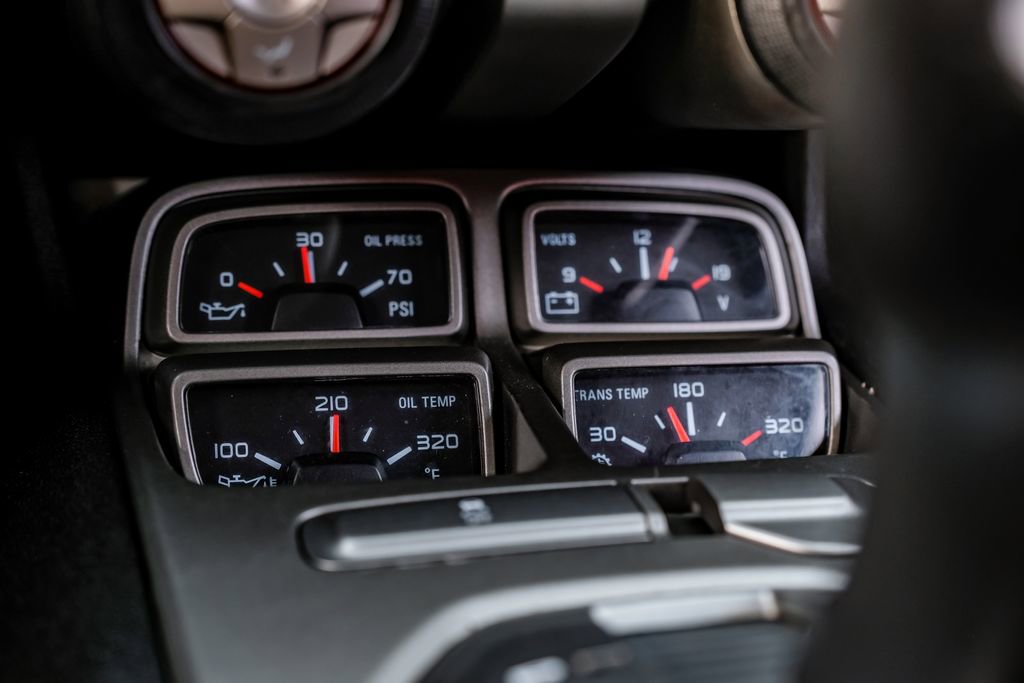 Used 2015 Chevrolet Camaro SS w/ RS Package RWD image 28