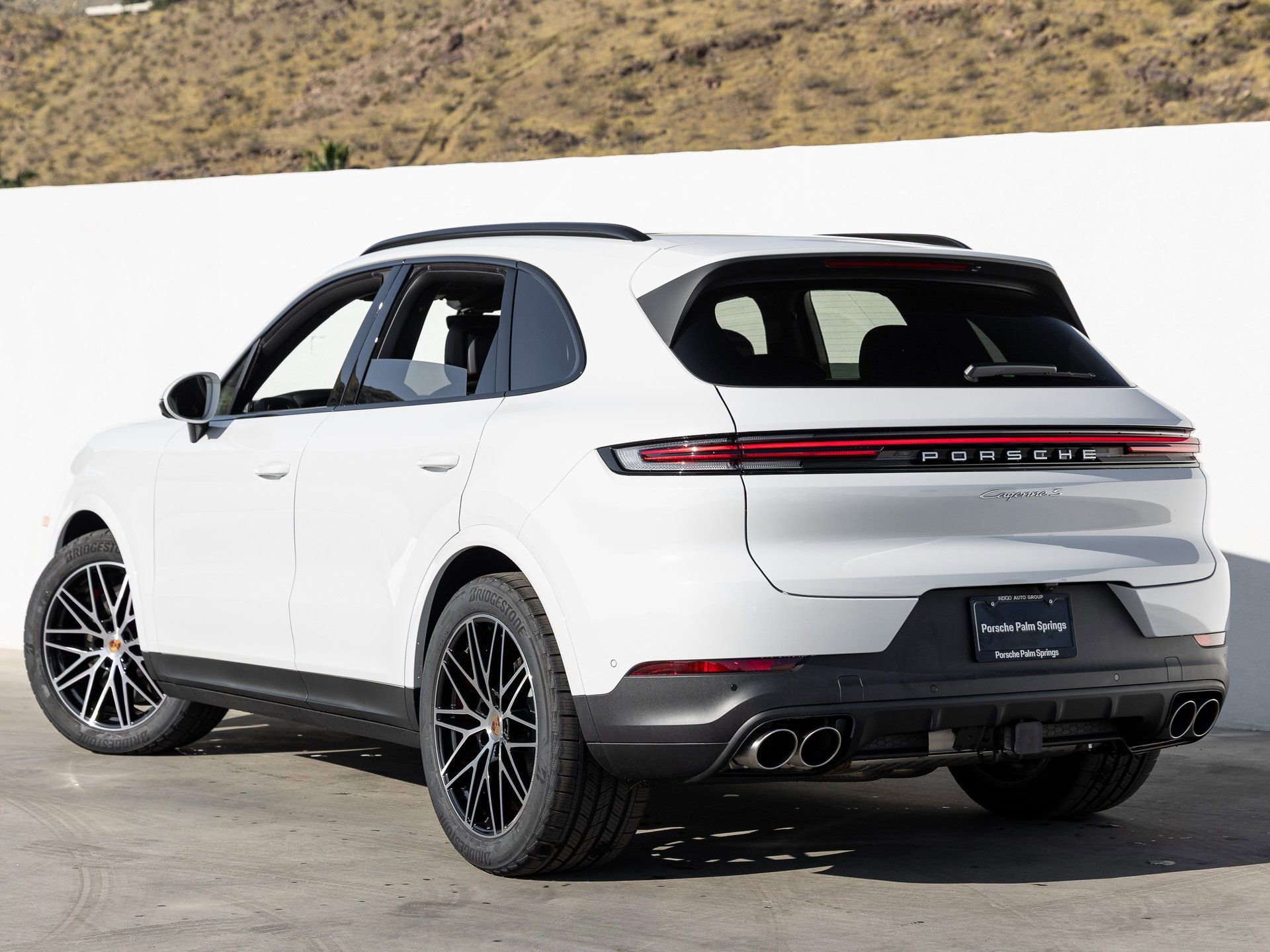 New 2026 Porsche Cayenne S image 3