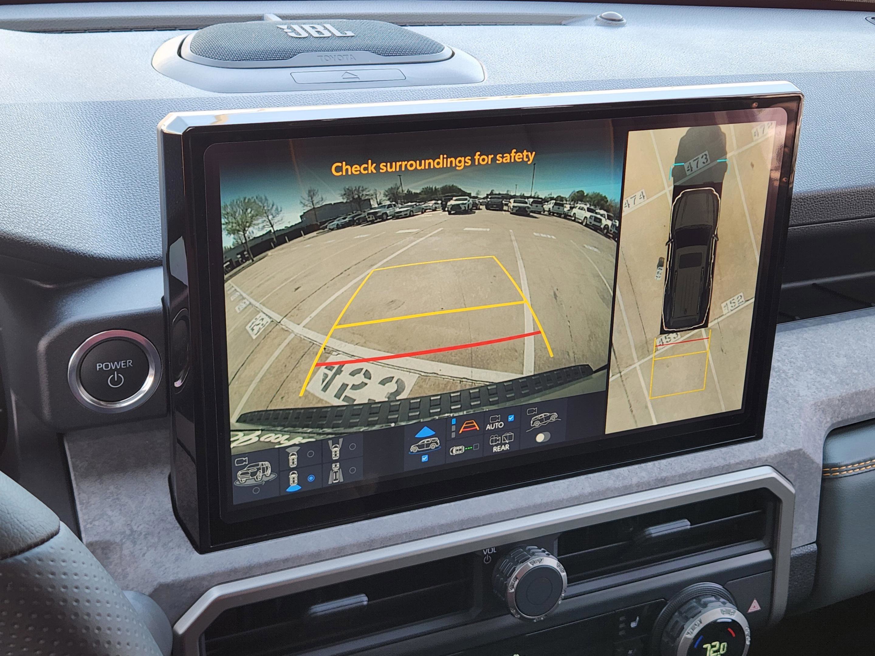 Used 2025 Toyota 4Runner Trailhunter image 21