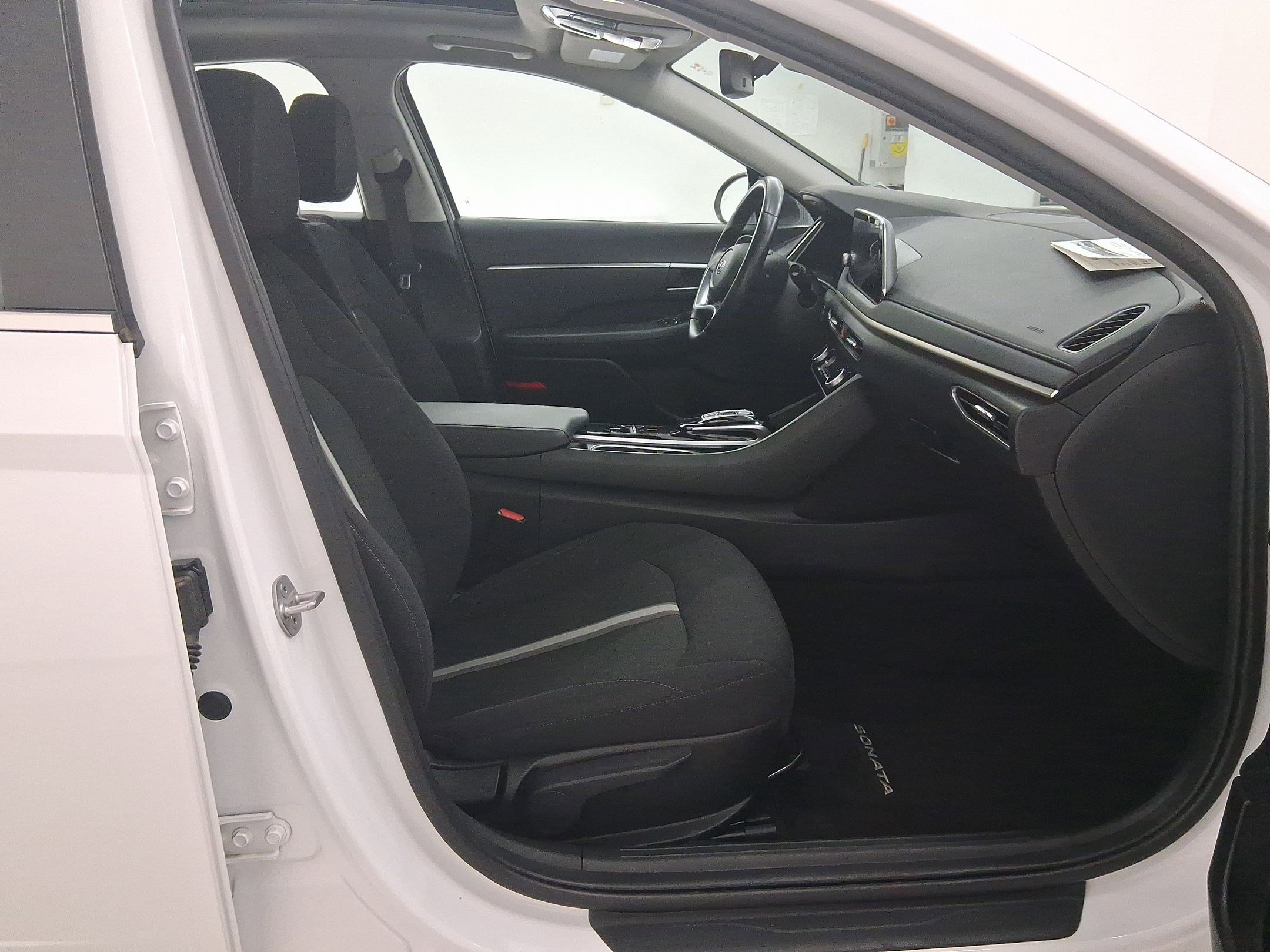 Used 2023 Hyundai Sonata SEL w/ Convenience Package image 32