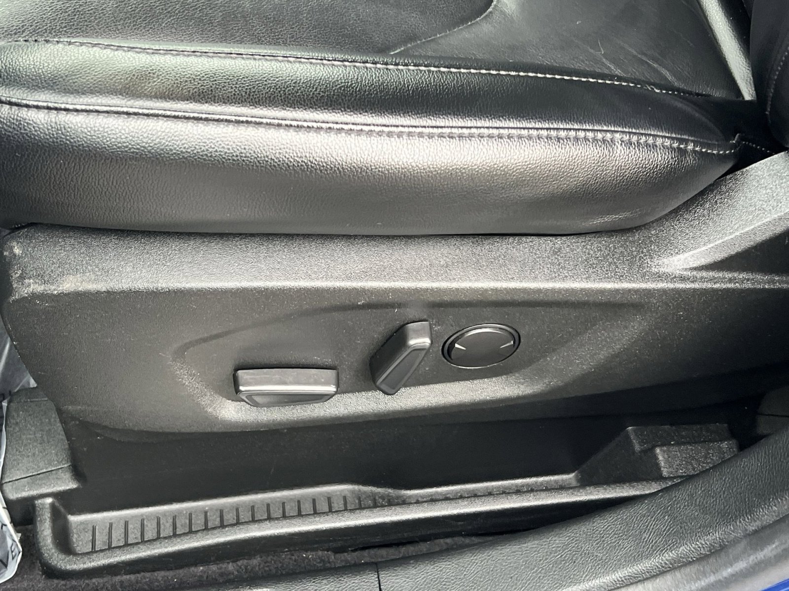 Certified 2022 Ford Edge Titanium image 14