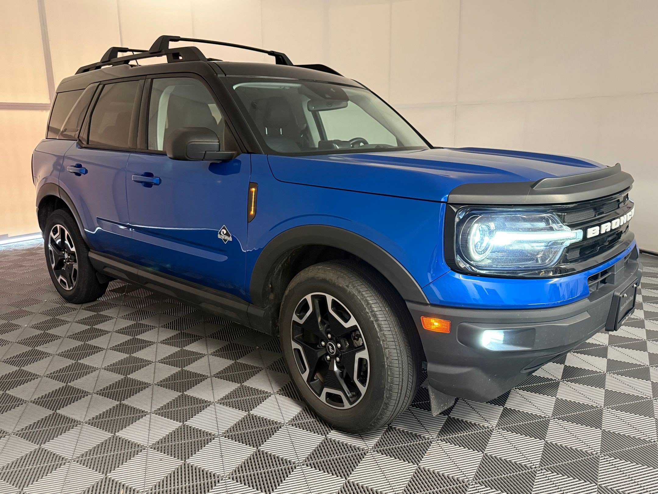 Used 2022 Ford Bronco Sport Outer Banks w/ Tech Package AWD/4WD image 7