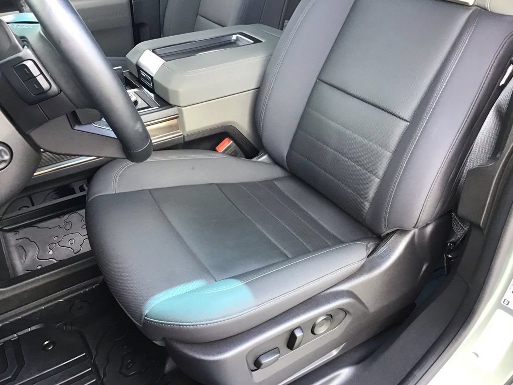 Used 2024 GMC Hummer EV 3X AWD/4WD image 8