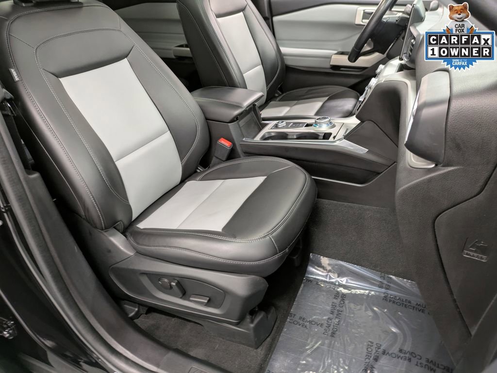 Used 2022 Ford Explorer XLT w/ Equipment Group 202A AWD/4WD image 29