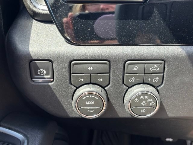 New 2026 Chevrolet Silverado 2500 LT w/ All Star Edition AWD/4WD image 34