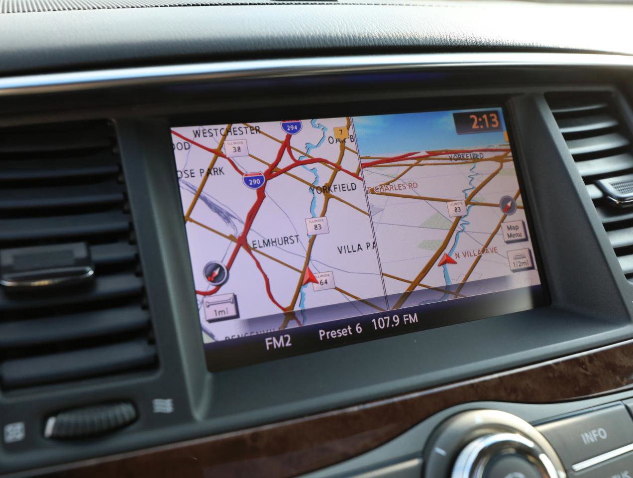 Used 2013 INFINITI QX56 4WD w/ Deluxe Touring Pkg image 26