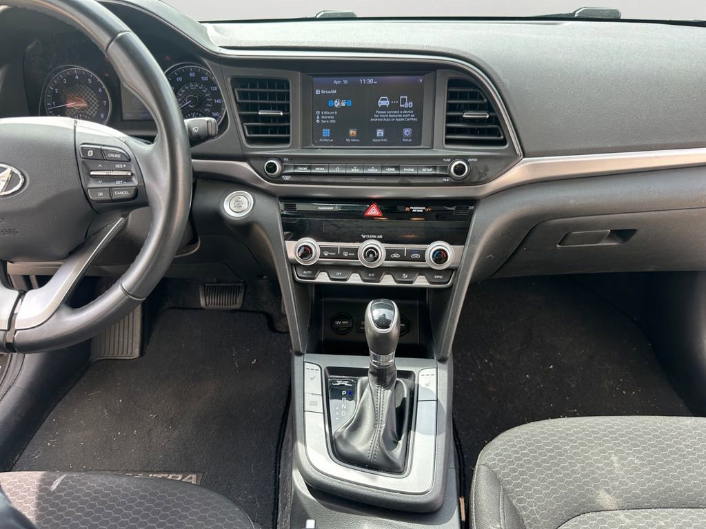 Used 2020 Hyundai Elantra Value Edition w/ Cargo Package (C1) FWD image 14