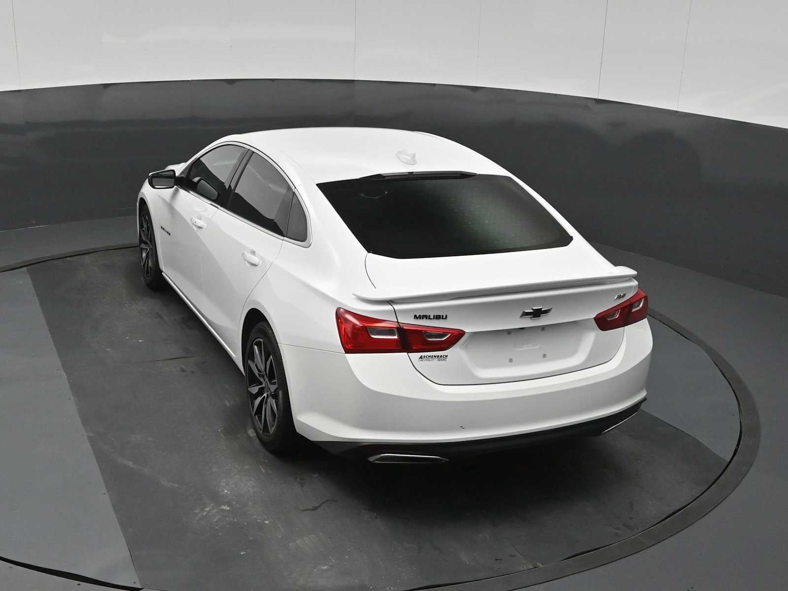 Used 2021 Chevrolet Malibu RS FWD image 14