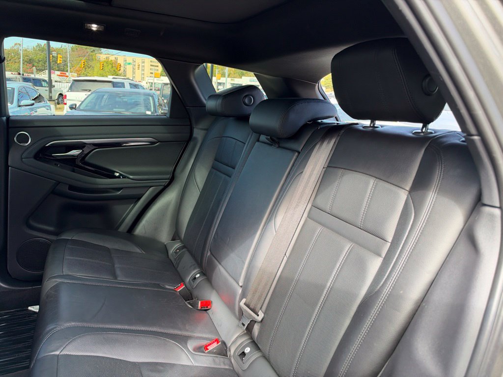 Used 2020 Land Rover Range Rover Evoque SE AWD/4WD image 29