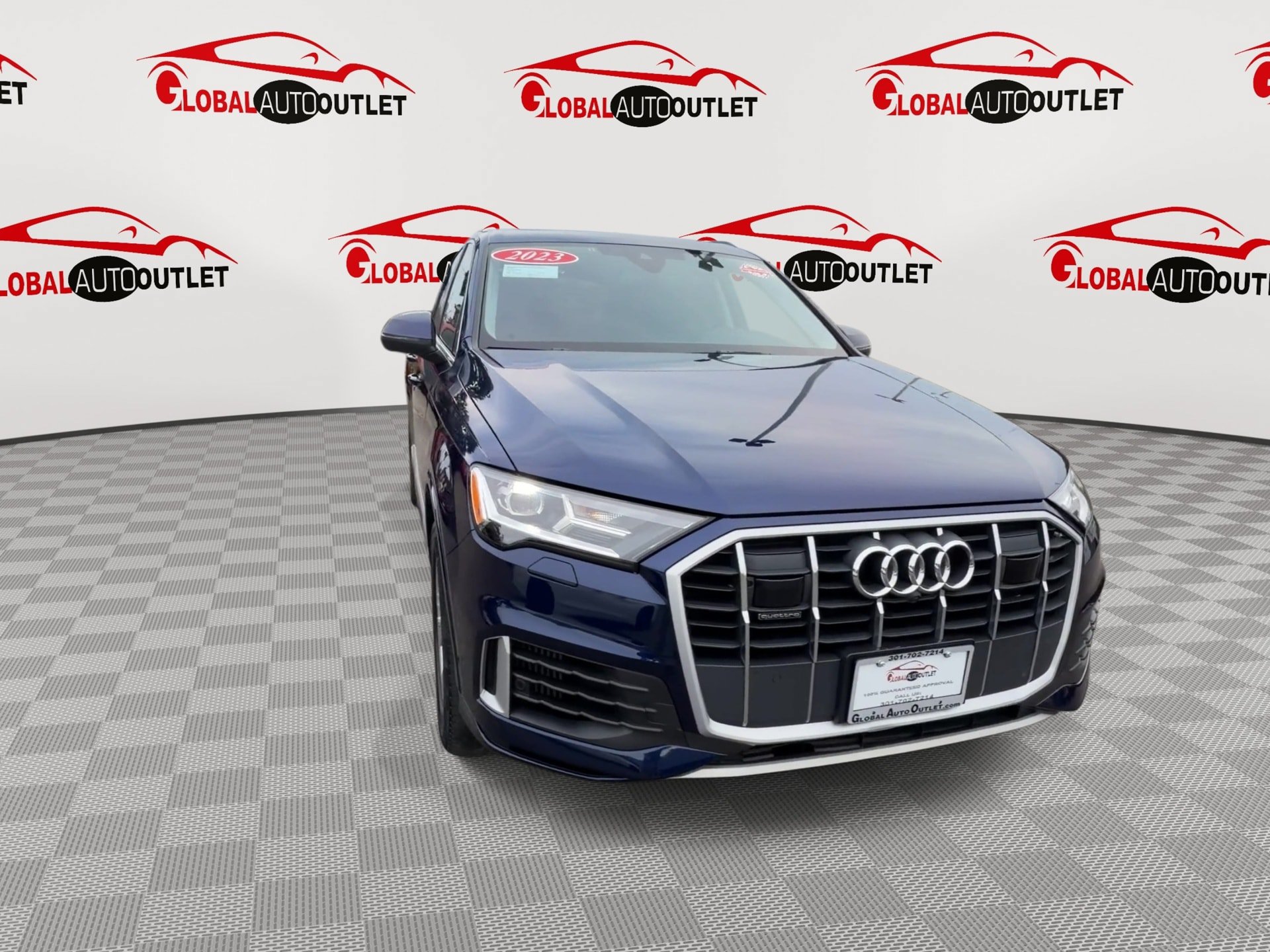 Used 2023 Audi Q7 3.0T Premium Plus w/ Premium Plus Package AWD/4WD image 2