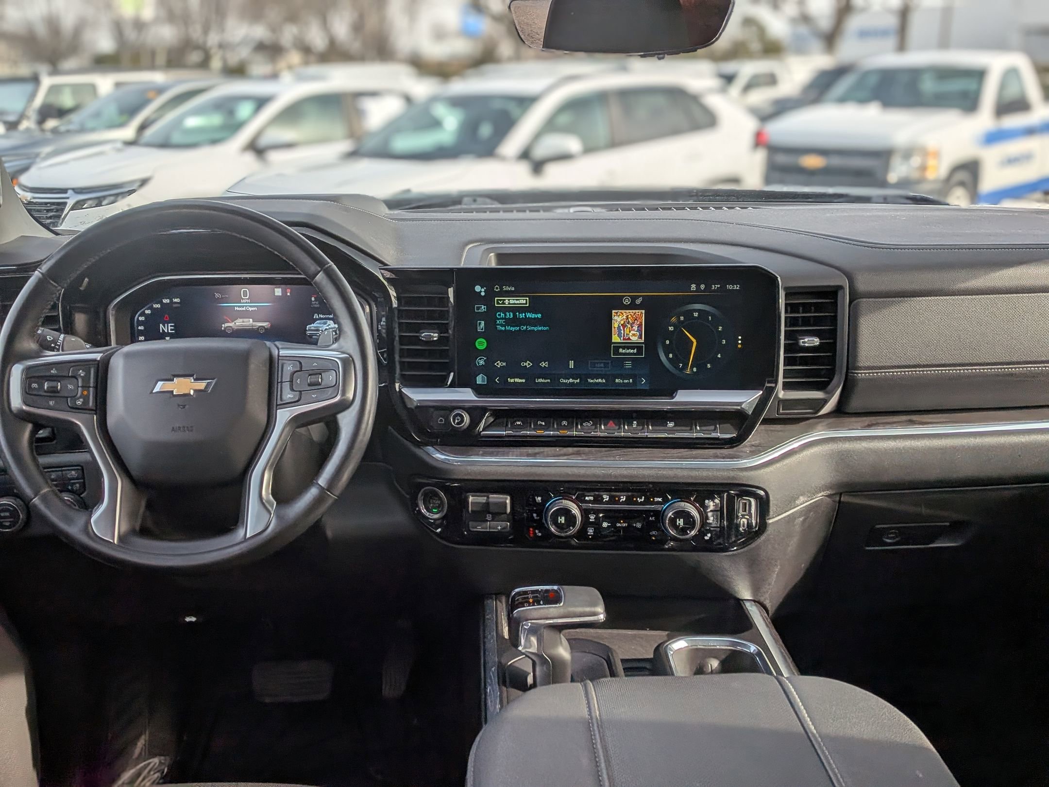 Used 2023 Chevrolet Silverado 1500 LTZ w/ Technology Package image 18