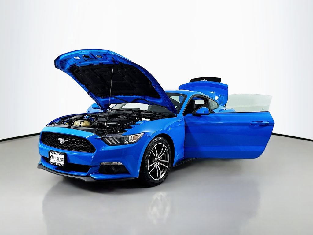 Used 2017 Ford Mustang Coupe RWD image 19
