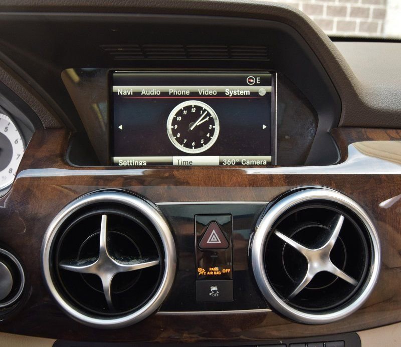 Used 2015 Mercedes-Benz GLK 350 4MATIC image 28