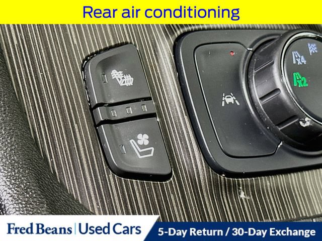 Used 2020 GMC Acadia SLT w/ Driver Alert Package II AWD/4WD image 27