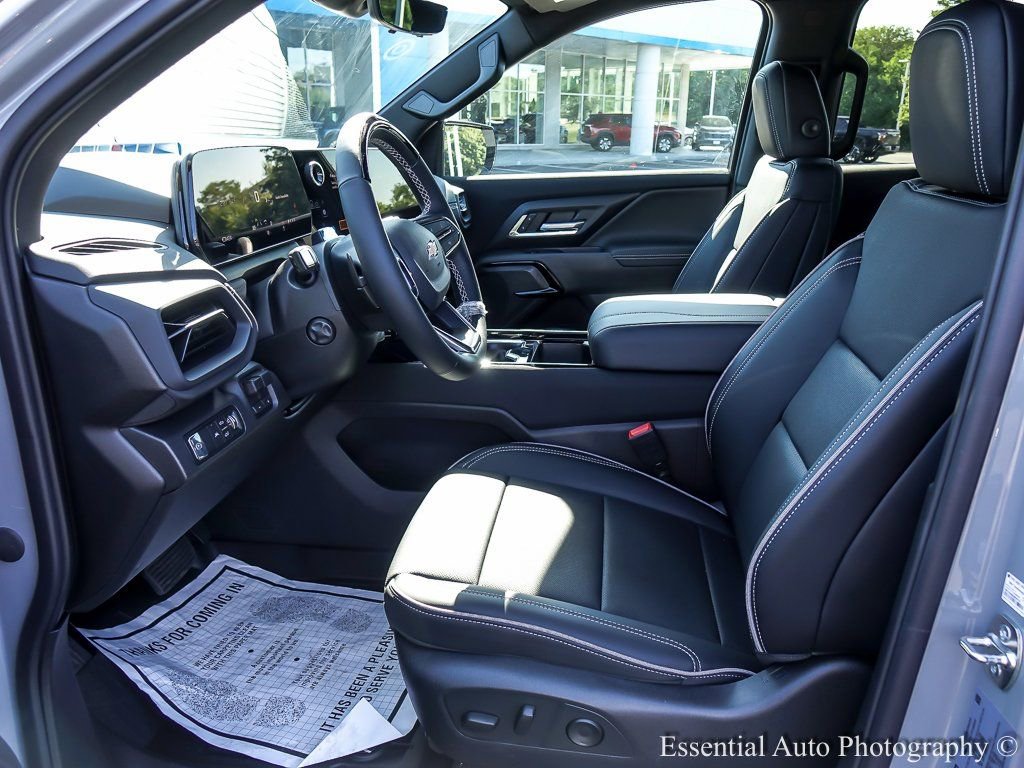 New 2026 Chevrolet Silverado EV LT image 10