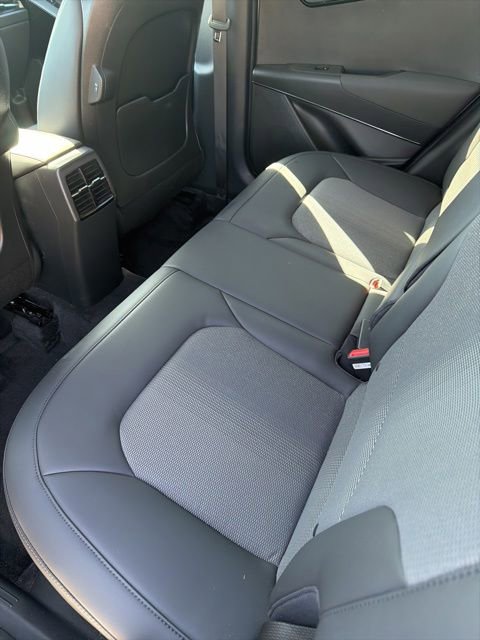Used 2024 Kia Niro EX FWD image 11