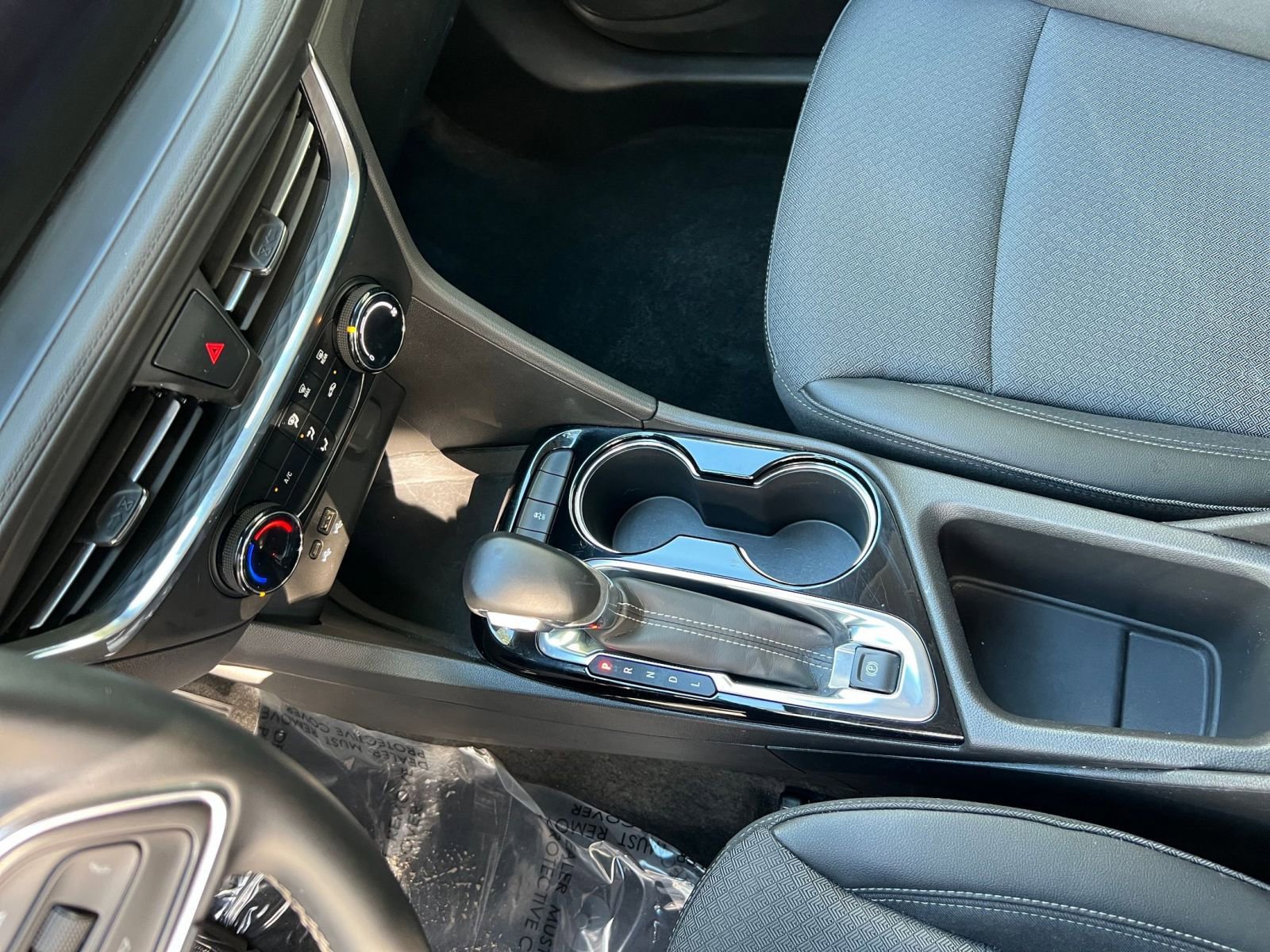 Used 2025 Buick Encore GX Preferred image 35