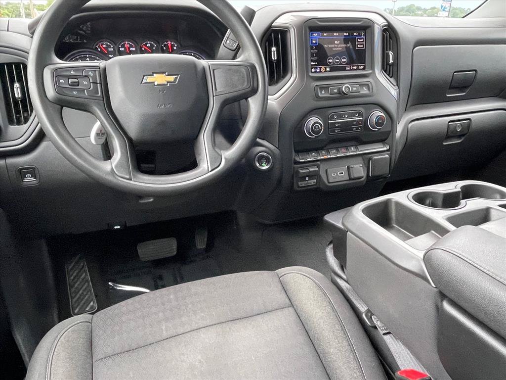 Used 2023 Chevrolet Silverado 1500 Custom AWD/4WD image 10