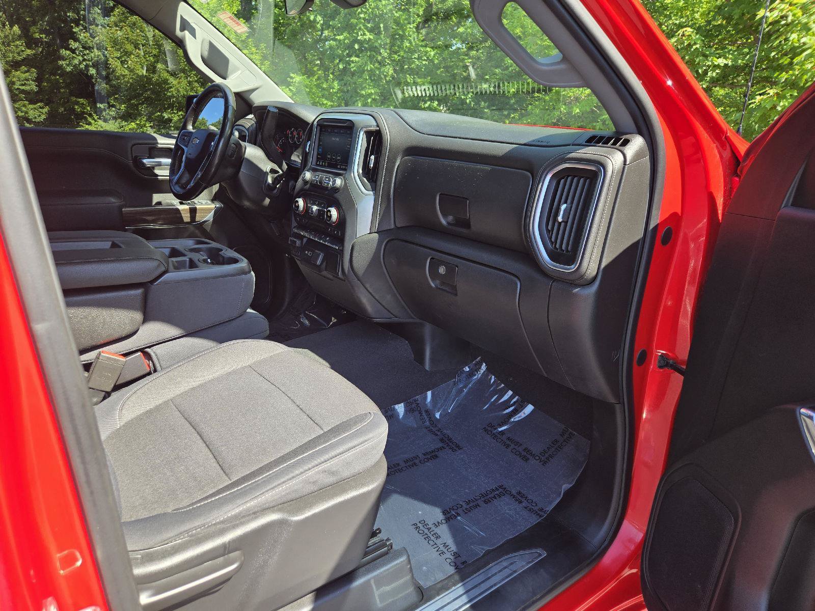 Used 2019 Chevrolet Silverado 1500 LT w/ All-Star Edition AWD/4WD image 22