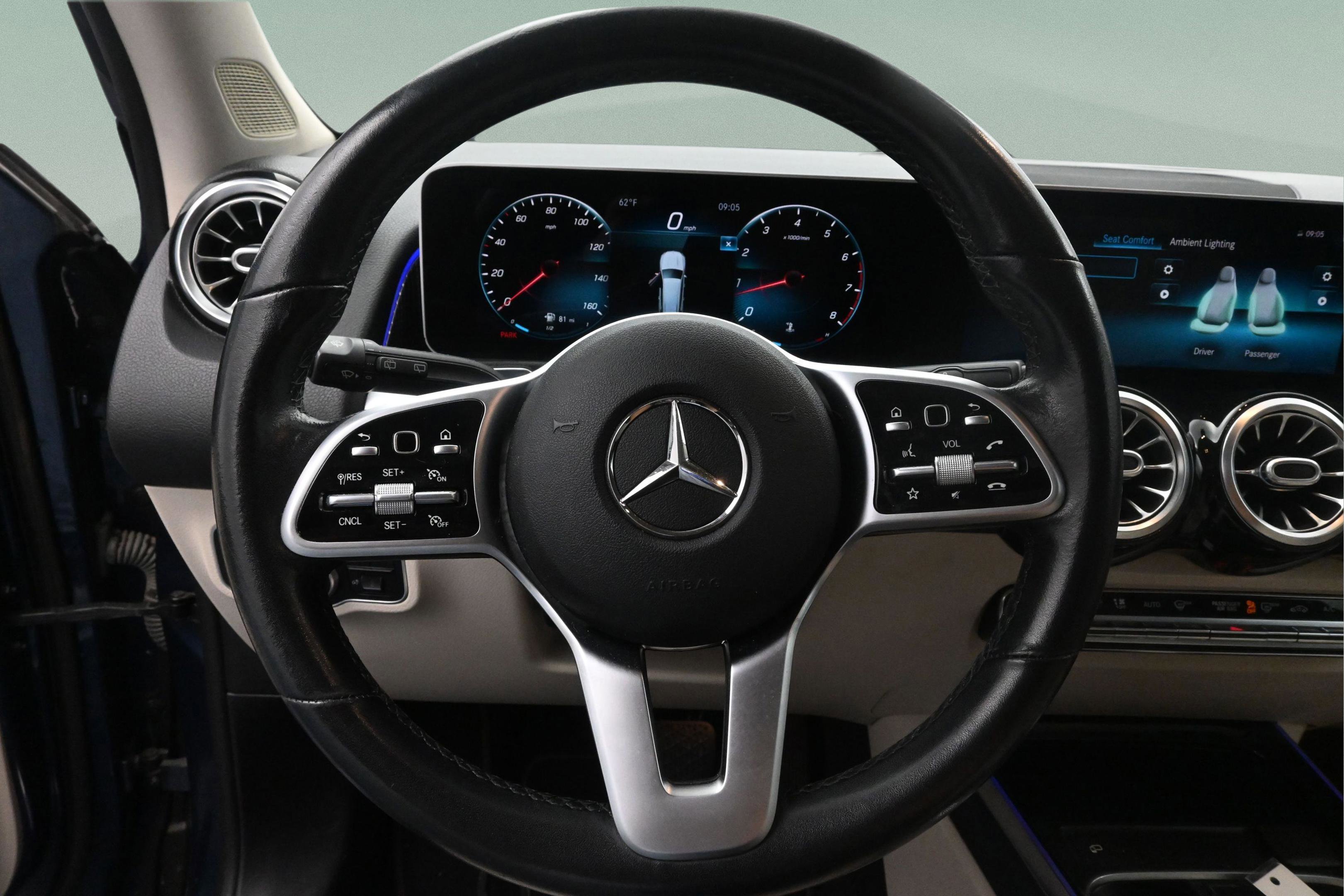 Used 2020 Mercedes-Benz GLB 250 image 22