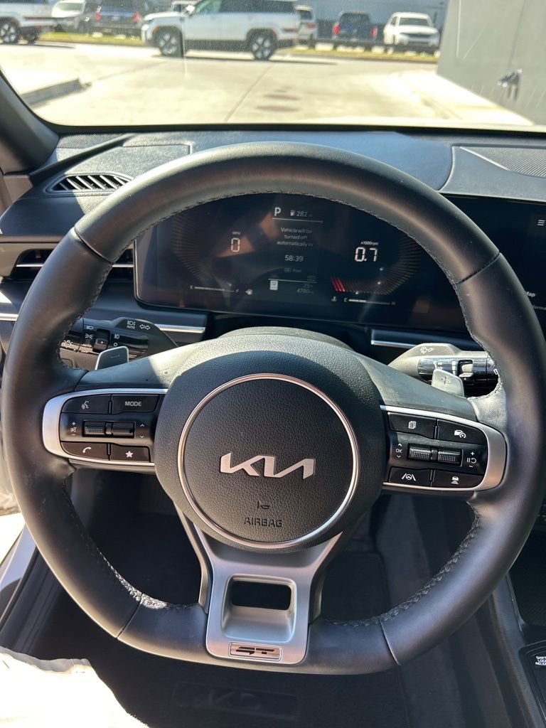 Used 2026 Kia K5 GT image 9