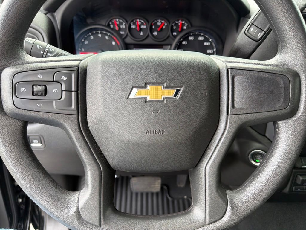 Used 2025 Chevrolet Silverado 2500 Custom w/ Custom Value Package AWD/4WD image 12