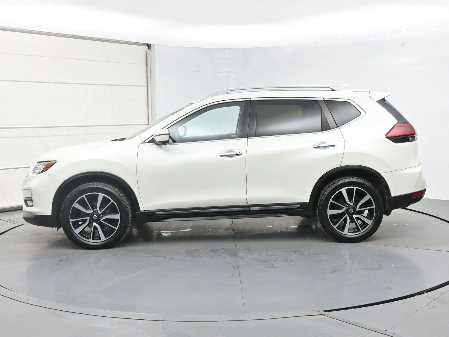 Used 2019 Nissan Rogue SL w/ Premium Package AWD/4WD image 21
