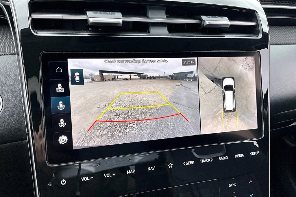 Used 2023 Hyundai Tucson Limited image 14