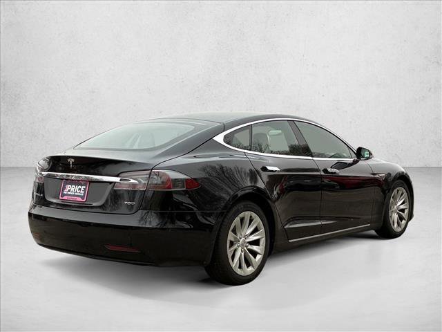 Used 2016 Tesla Model S 70D image 5