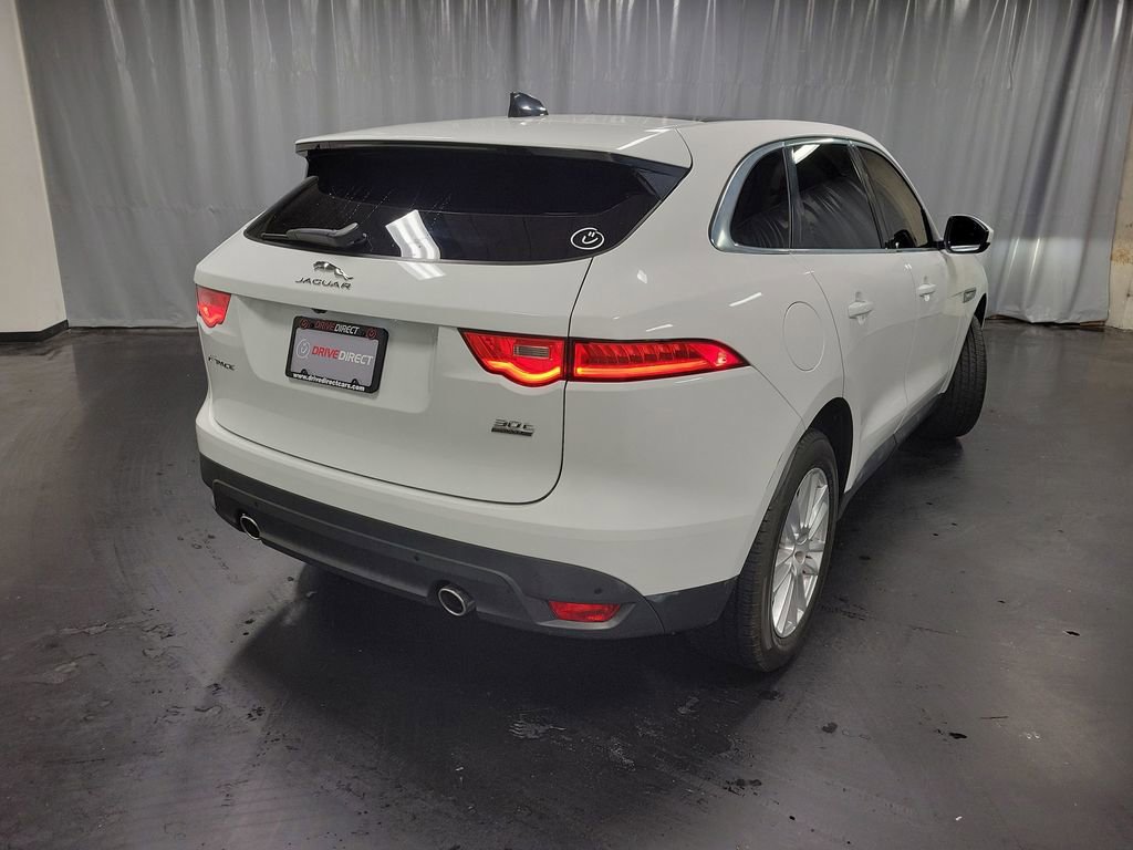 Used 2020 Jaguar F-PACE Prestige image 9